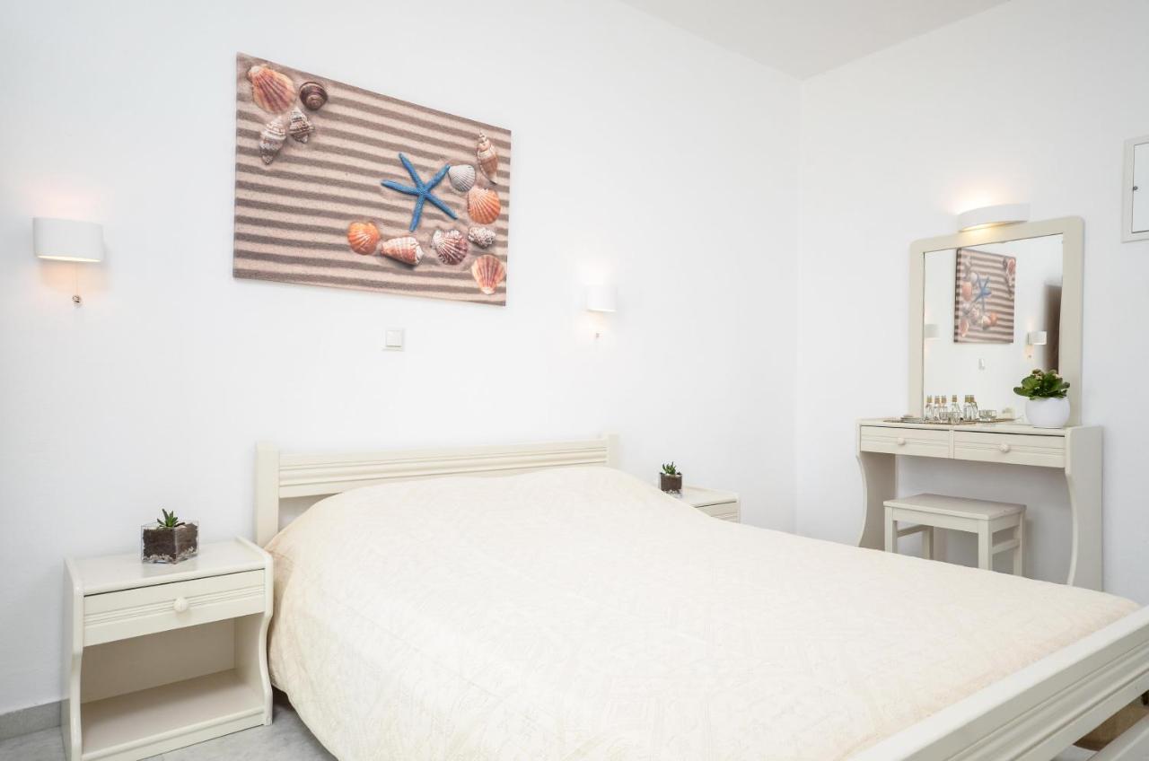 Diogenis Studios Naxos City Екстер'єр фото